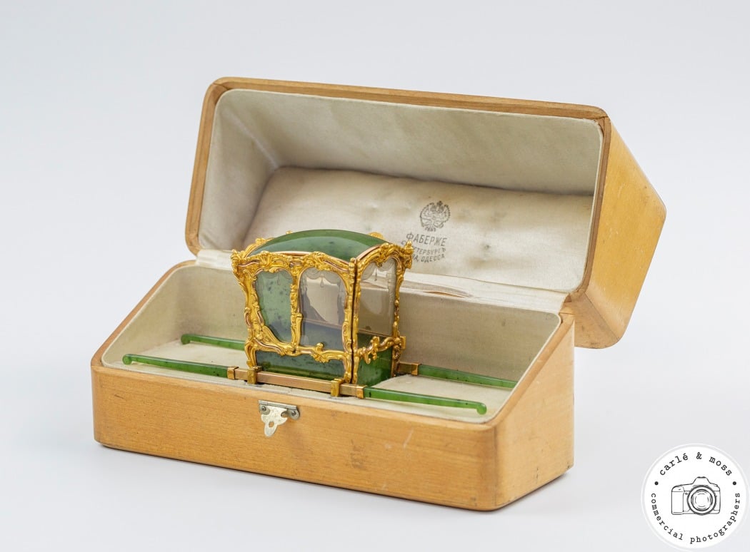 Faberge-Sedan-Chair-Green