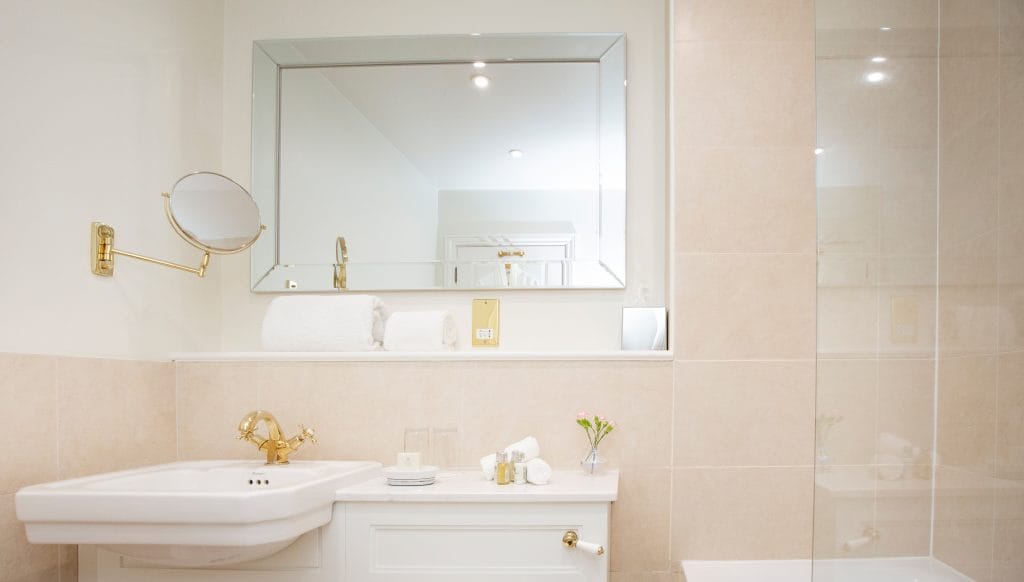 Hotel Interiors Photographer Nikki Kirk for Lords of the Manor