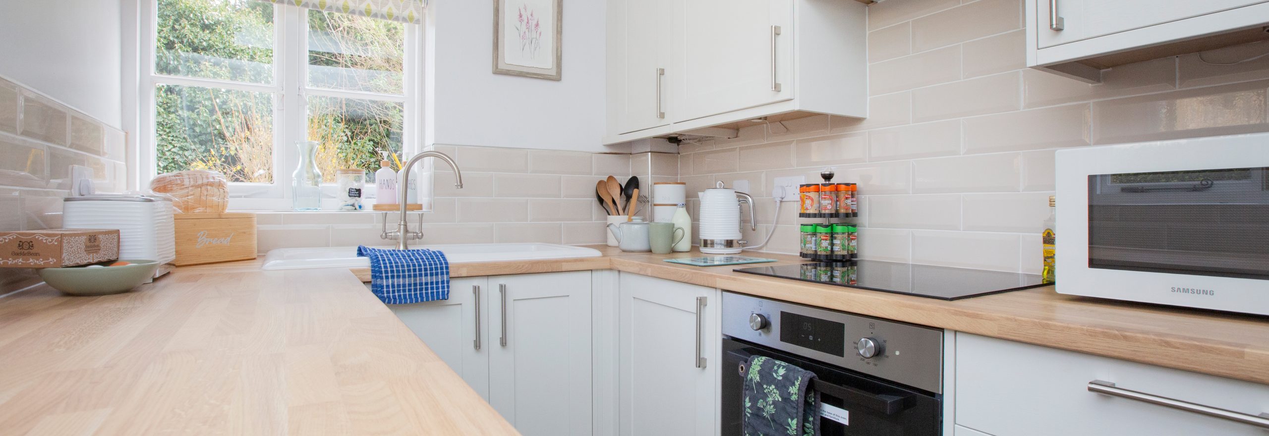 Cotswold Airbnb Photographer Nikki Kirk